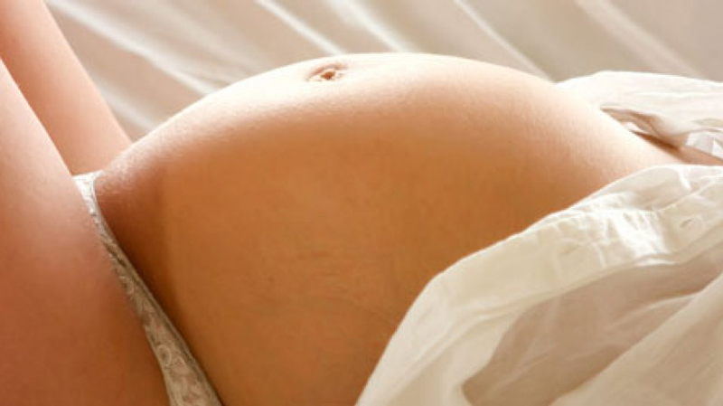 retrouver un ventre plat après une grossesse